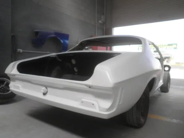Holden HQ Monaro image 14