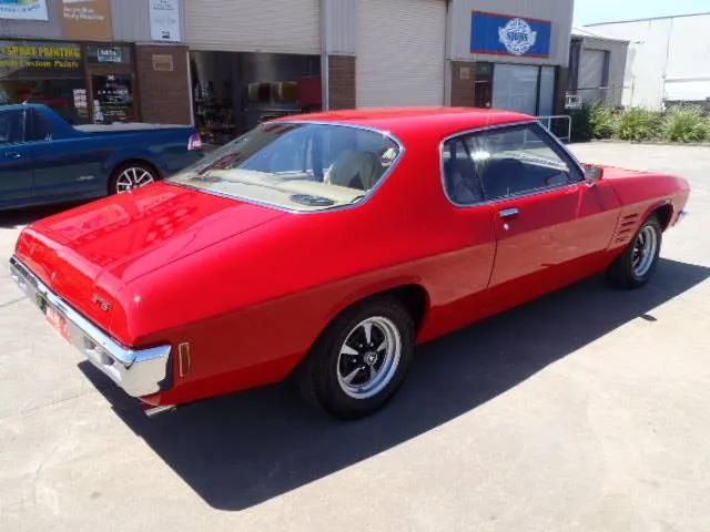 Holden HQ Monaro image 18
