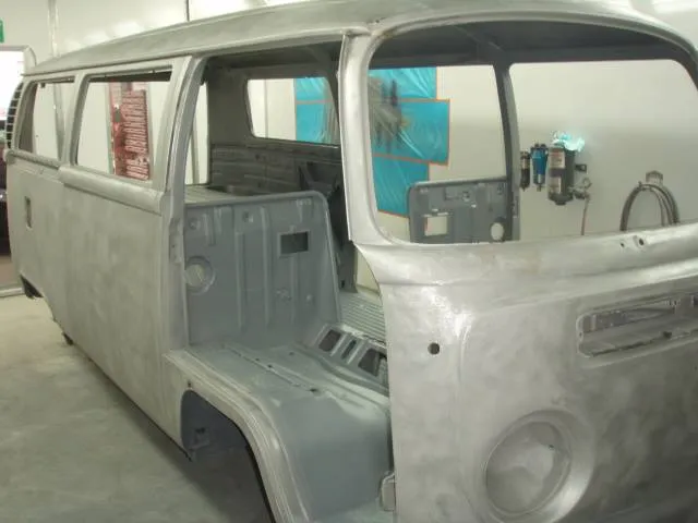 Volkswagen Kombi image 2