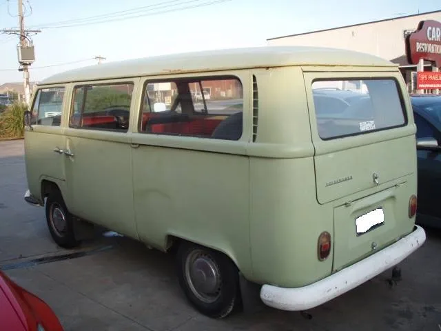 Volkswagen Kombi image 3